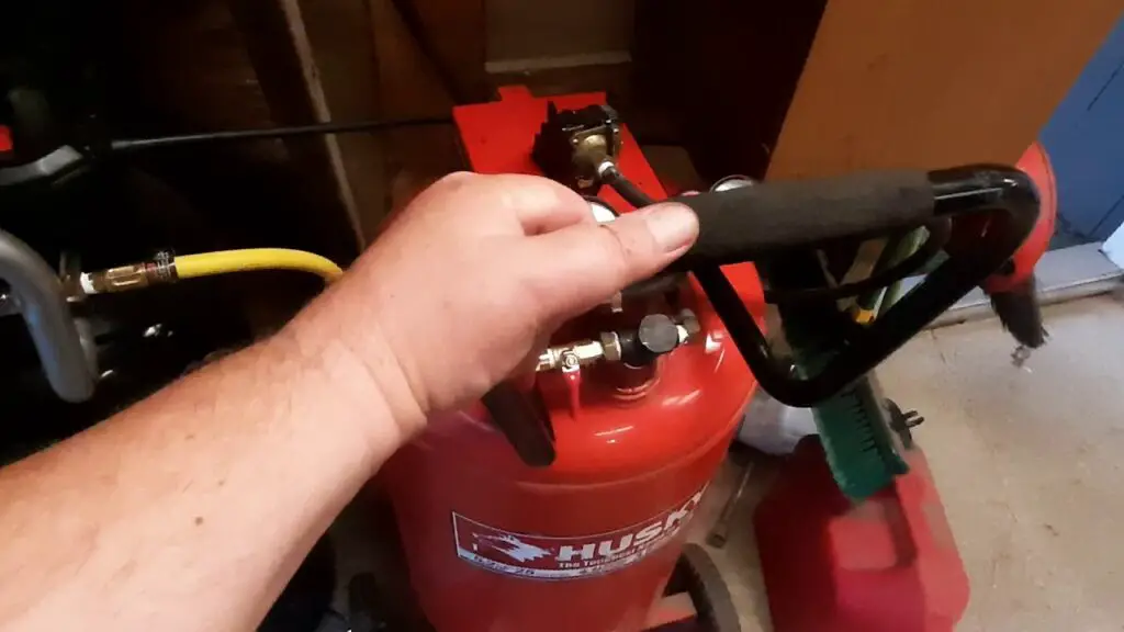 how to connect two air compressor tanks